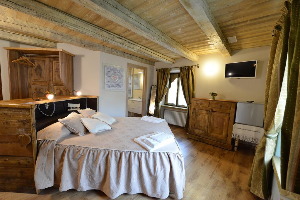 Vecchio Mulino Guest House Aosta Luaran gambar